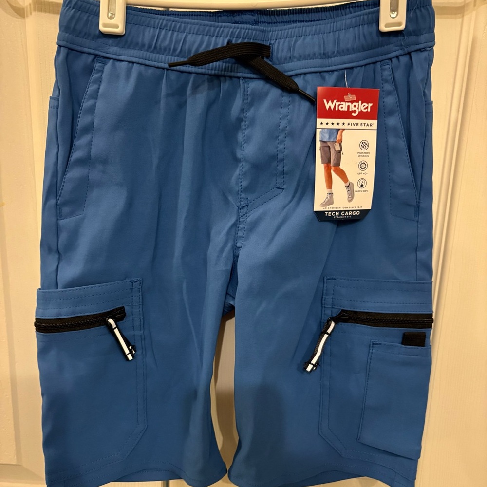 Wrangler Boys Tech Cargo Shorts in Blue